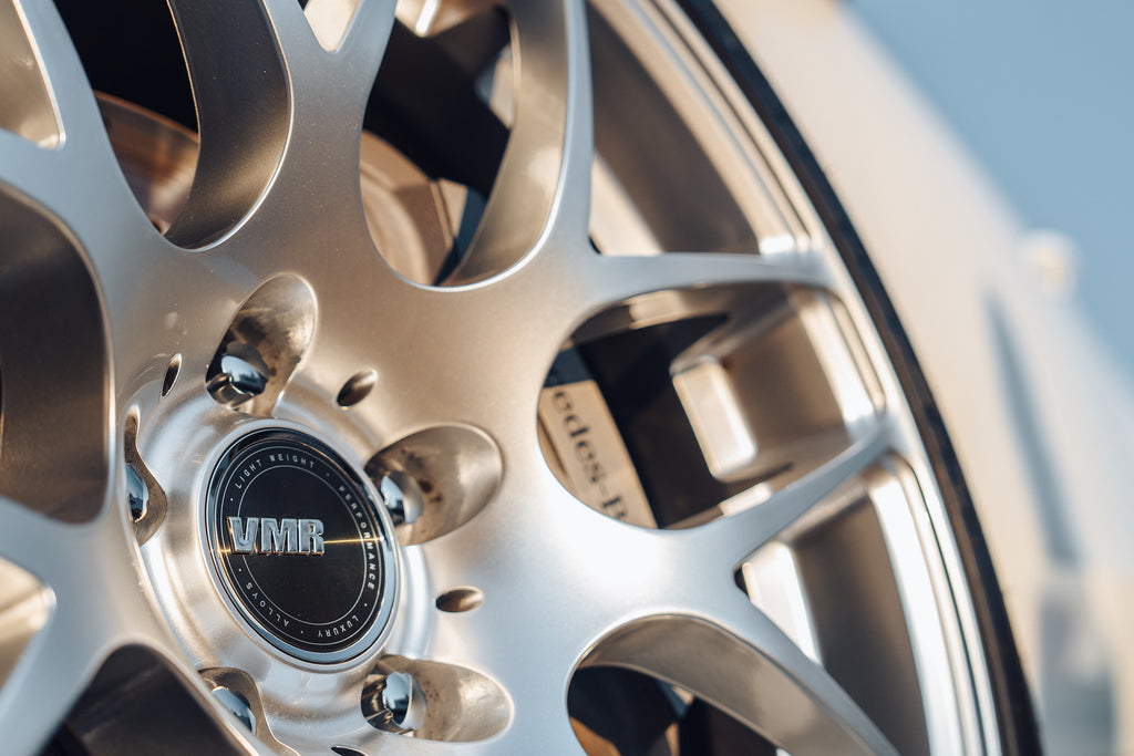 VMR Flow Formed Wheels V710FF Hyper Silver 20 inch rim with Premium Gloss Black Centercap on Mercedes E400  