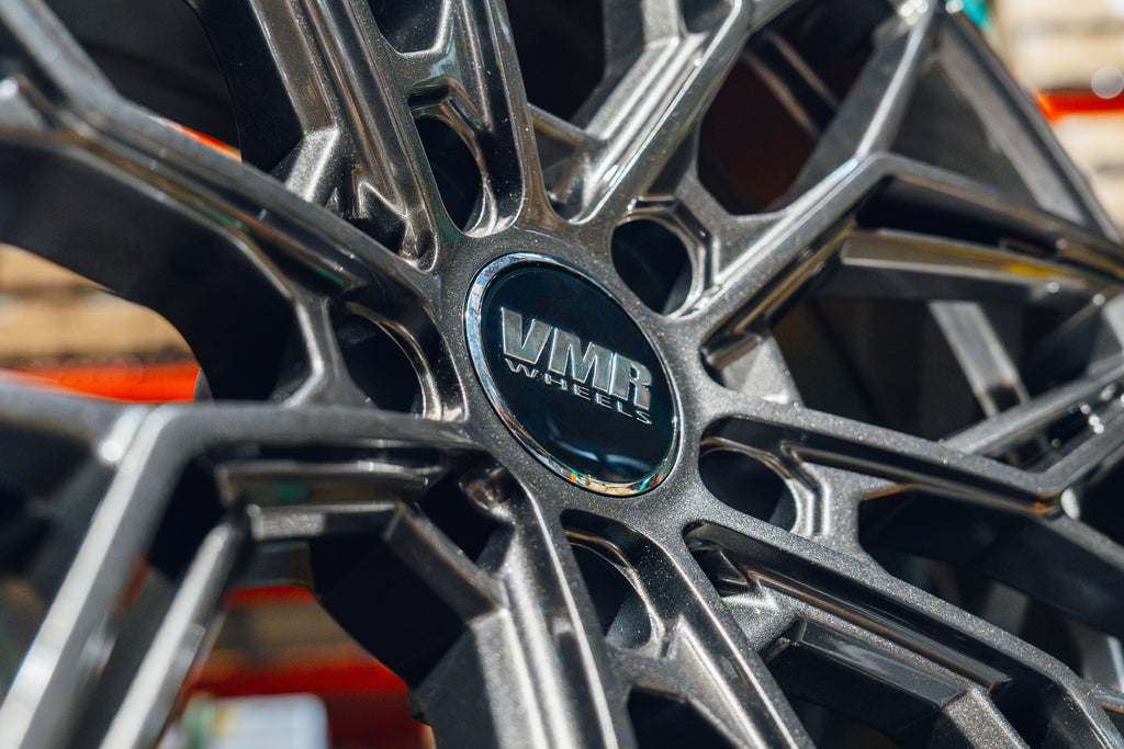 V807 Anthracite Metallic VMR Flow Formed Wheels in Warehouse (3) Centercap